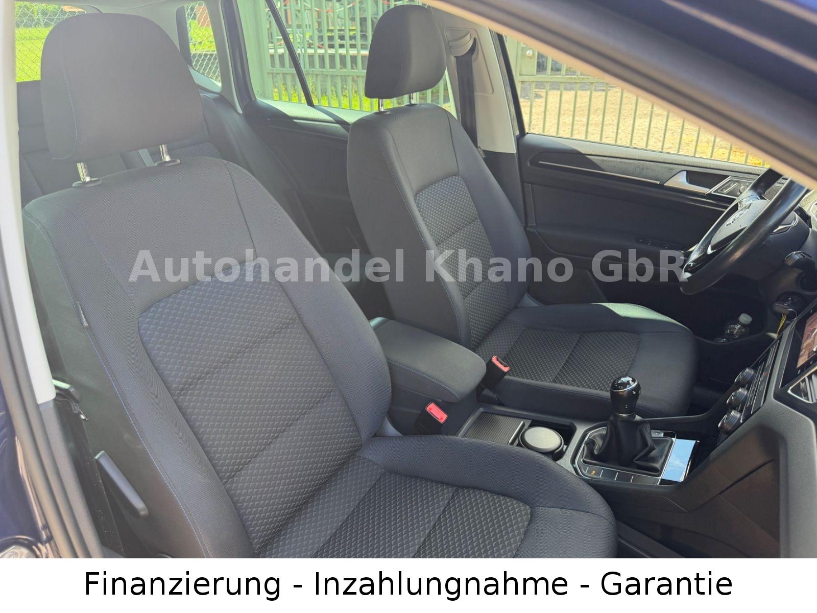 Volkswagen Golf Sportsvan VII United, миниатюра 10