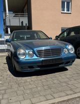 Mercedes-Benz E 210  Klassiker 1.Hand - Mercedes-Benz E 200 aus 1999