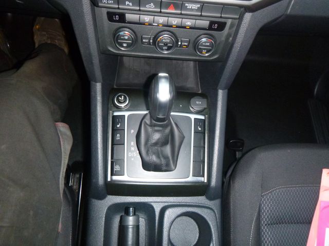 Fahrzeugabbildung Volkswagen Amarok 3,0 TDI 4Motion DarkLabel>AUT/AHK/NAV/XEN