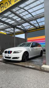 BMW 318i Touring - - BMW 318 aus 2009: Kombi, 318i