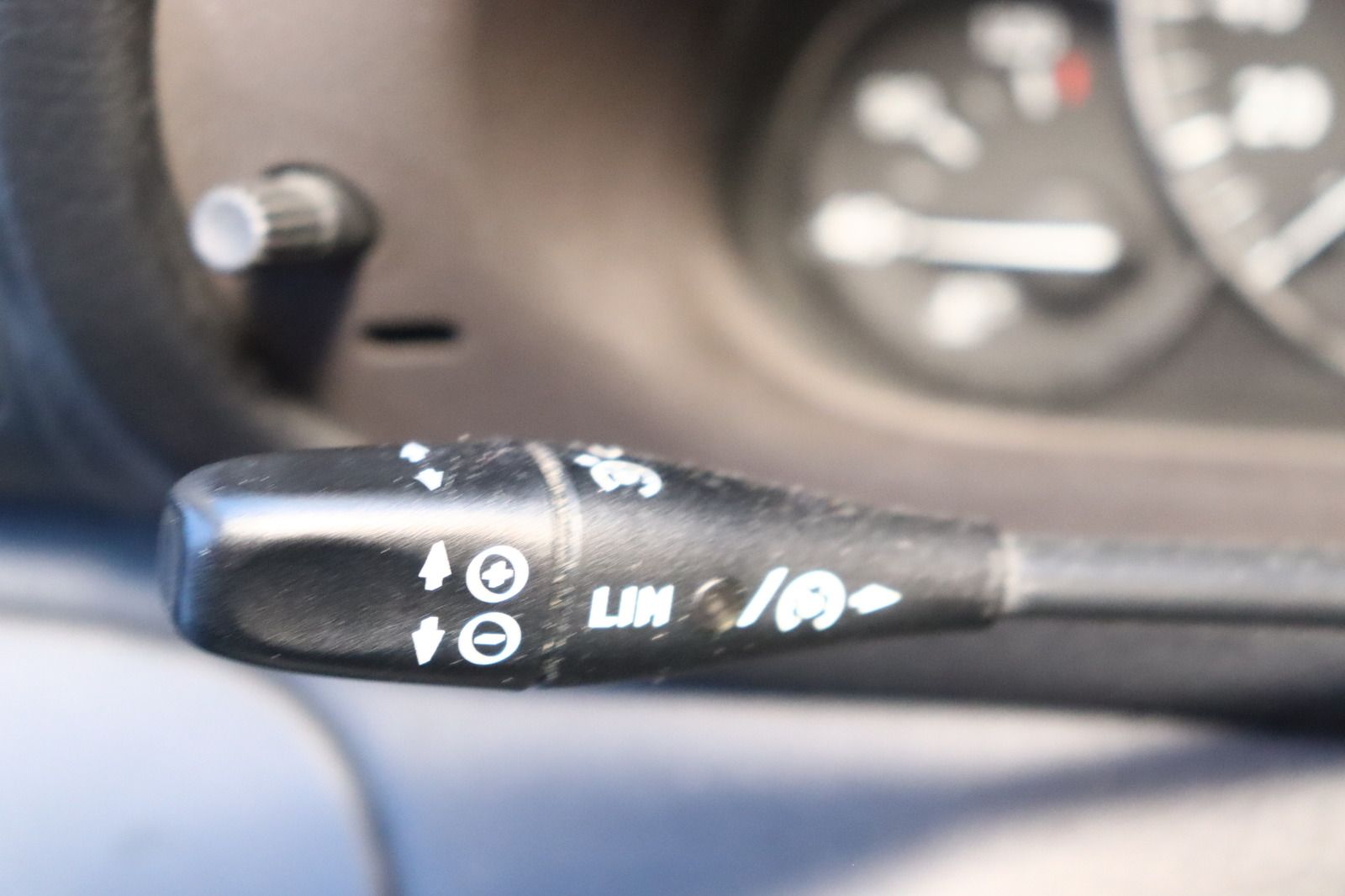 Fahrzeugabbildung Mercedes-Benz C 320 CDI * Leder * Navi * PDC