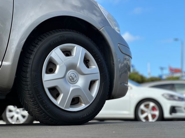 Toyota Yaris  1.0 Sol