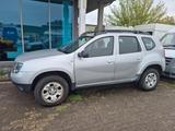 Dacia Duster  Laureate 4x2 Klima AHK - Dacia Duster Gebrauchtwagen in Bremen