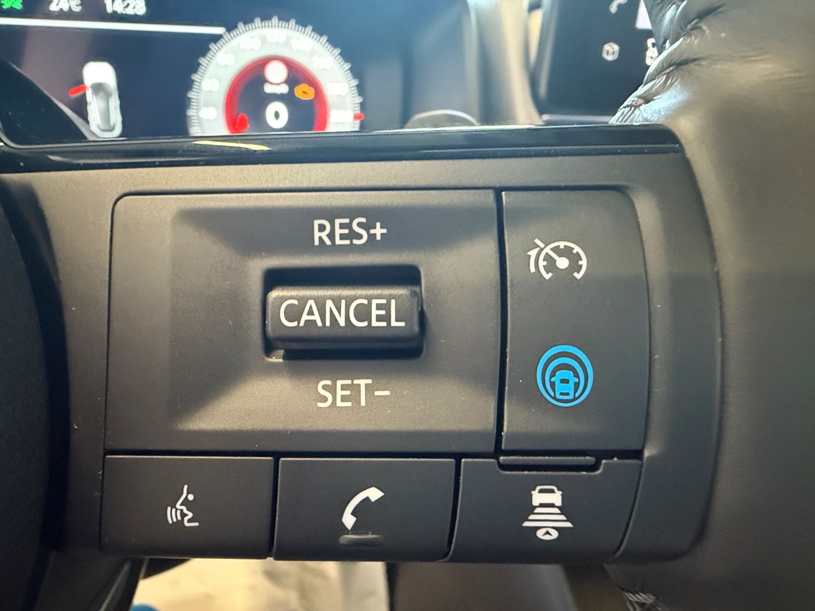 Fahrzeugabbildung Nissan Qashqai Tekna+-Nappa, Massage,BOSE,Sportpaket