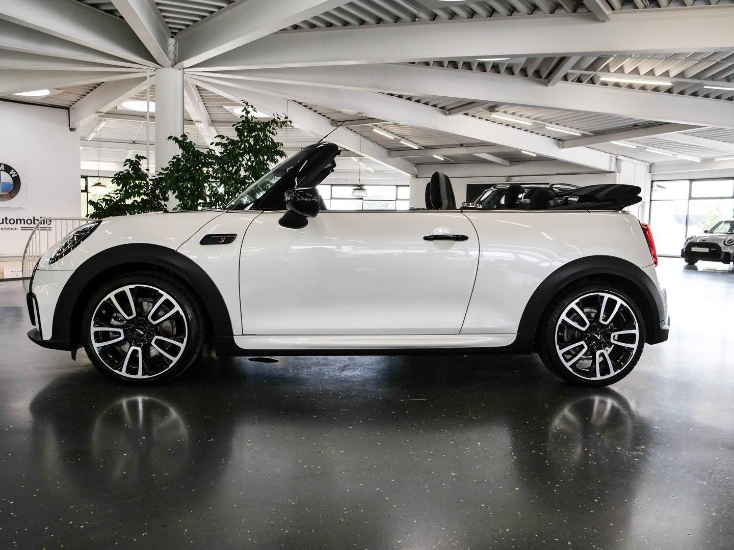 MINI Cooper S JCW Trim Aut Nav HuD LED h&k Komfzg RFK