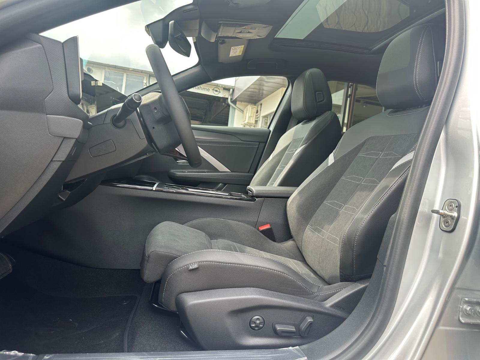 Opel Astra ST Electric GS +Matrix+PANO+11KW+360KAMERA
