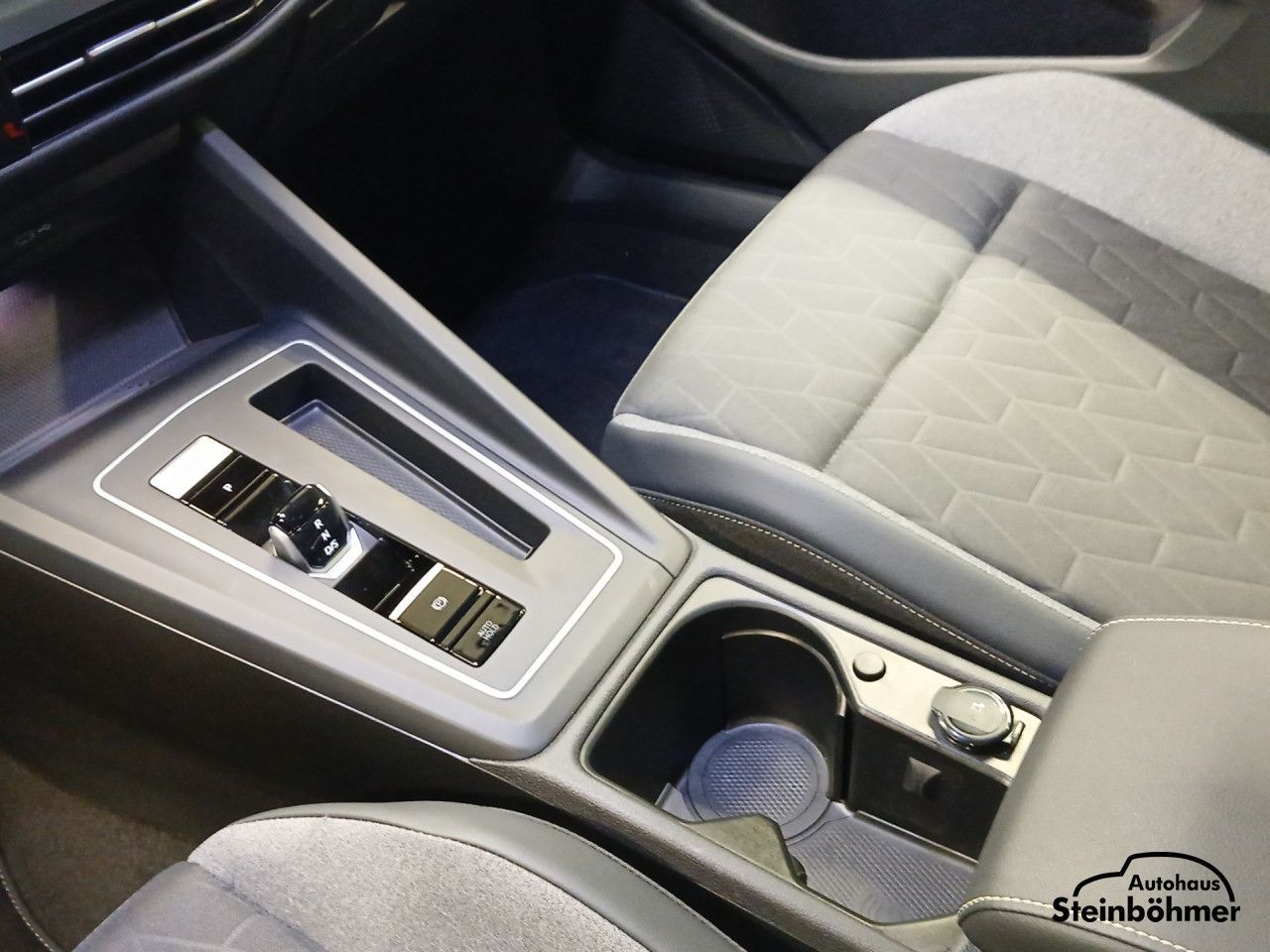 Volkswagen Golf - Bild 21