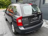 Kia Carens 2.0 LX KLIMA AHK - gebrauchte Kia Carens aus dem Jahr 2008