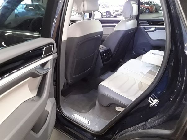 Volkswagen Touareg - Bild 7