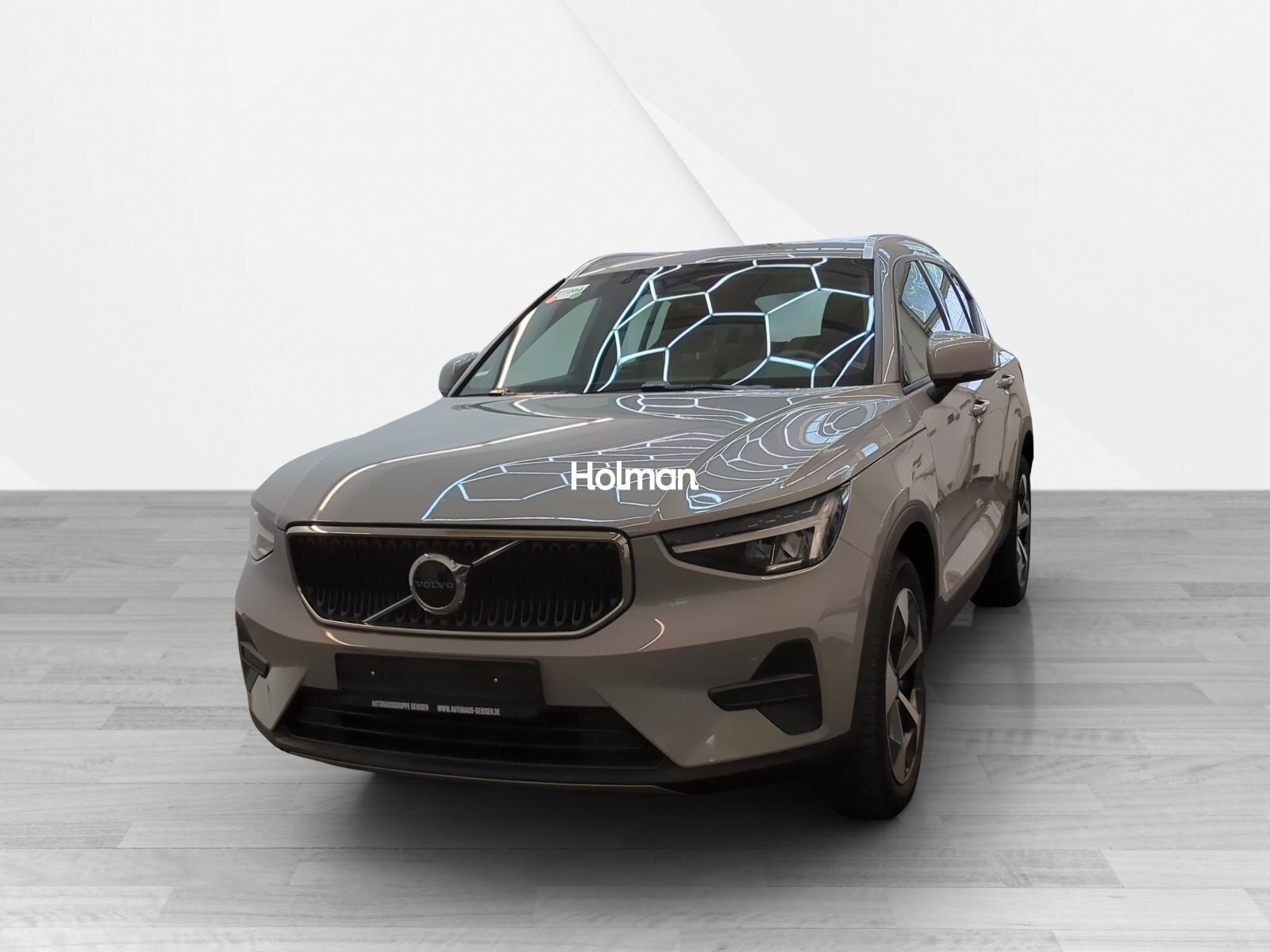 Volvo XC40 B3 B DKG Core RFK Navi LED