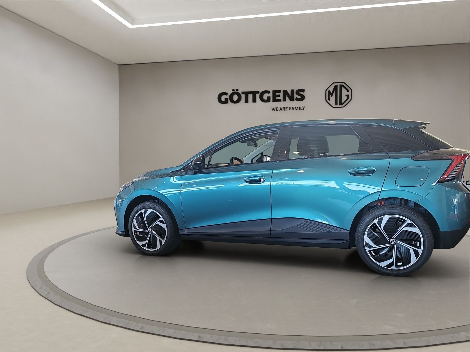 MG 4 EV 64kWh PREMIUM 360° LM LED NAVI imagem 2