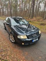 Audi A6 4.2l V8 Quattro - Audi A6 aus 2001: 4.2