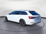 Skoda Superb Combi 2.0 TDI 4x4 DSG L&K MatrixLED AHK 3 - Skoda Superb 3T mit Diesel-Antrieb