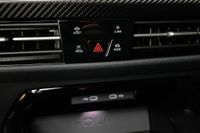 Volkswagen Golf VIII R 4Motion AHK Pano Carbon HKardon 360°