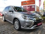 Mitsubishi Outlander PLUG-IN-HYBRID 4WD KEYLESS*STANDHZ - Mitsubishi in Hamburg