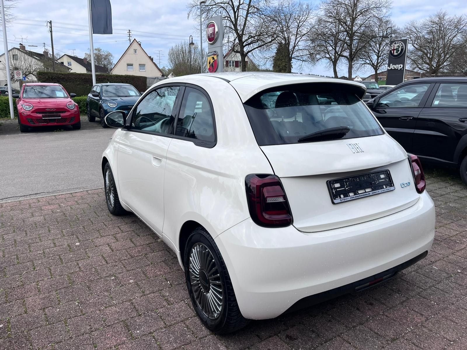 Fahrzeugabbildung Fiat 500e