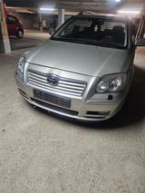 Toyota Avensis 2.0 ltr Executive - Toyota Avensis aus 2003: Kombi