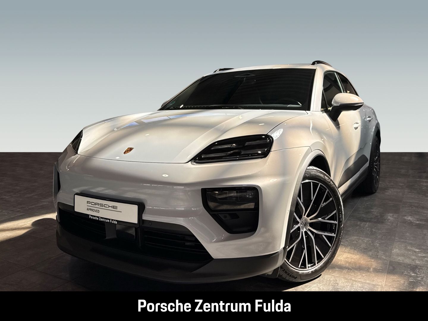 Porsche Macan 4 Abstandstempomat Surround-View BOSE PASM