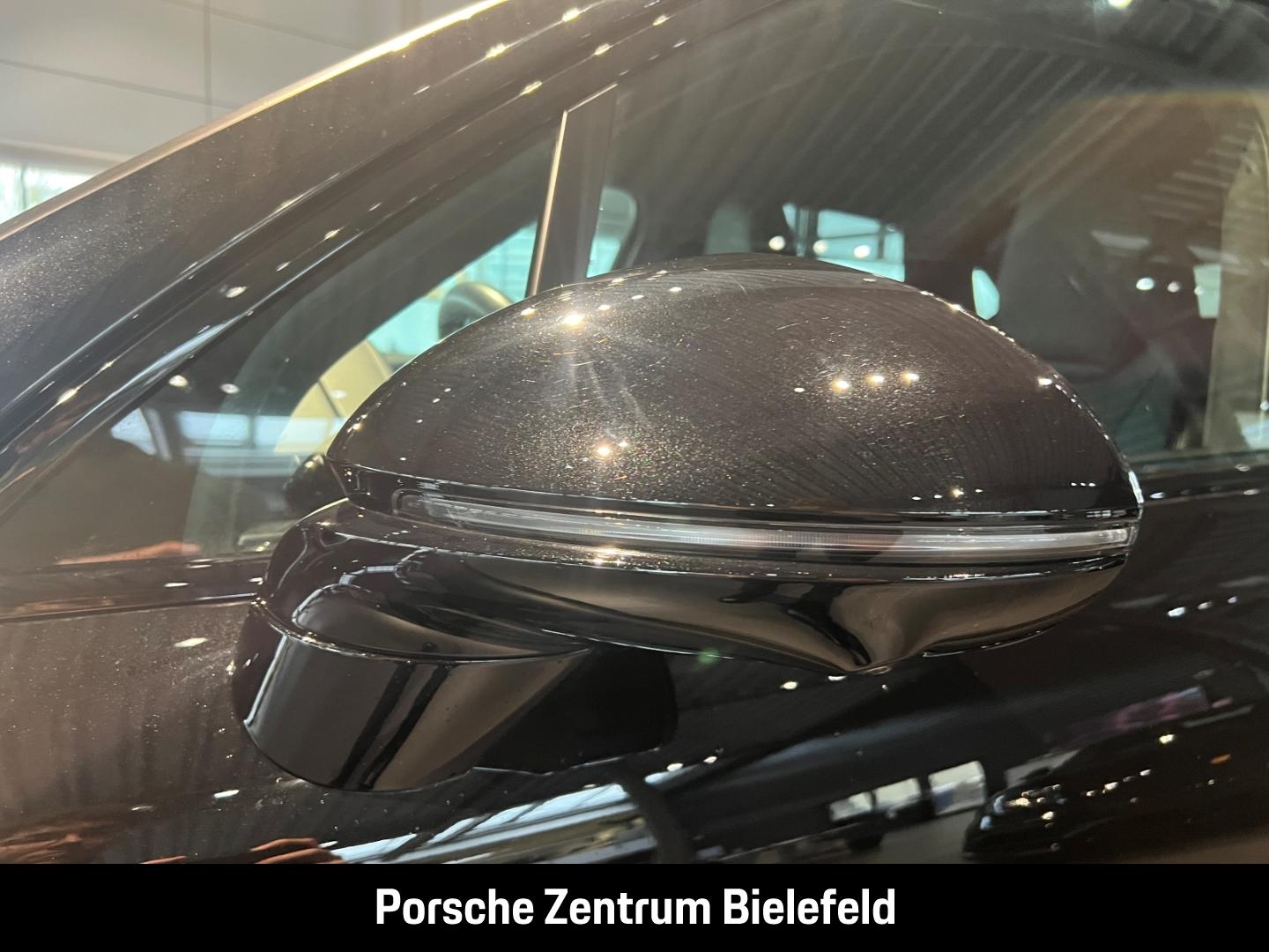 Porsche Cayenne GTS Surround-View Luftfederung 21-Zoll
