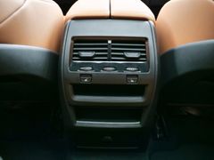BMW X6 – 33 / 36