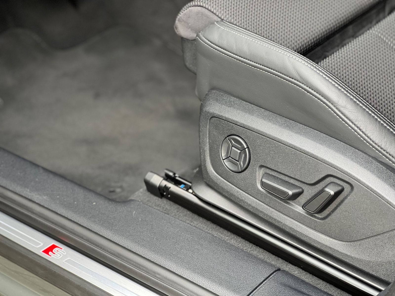 Audi Q3 45 TFSI e Aut. 3x S line Virtual Cockpit ACC foto 9
