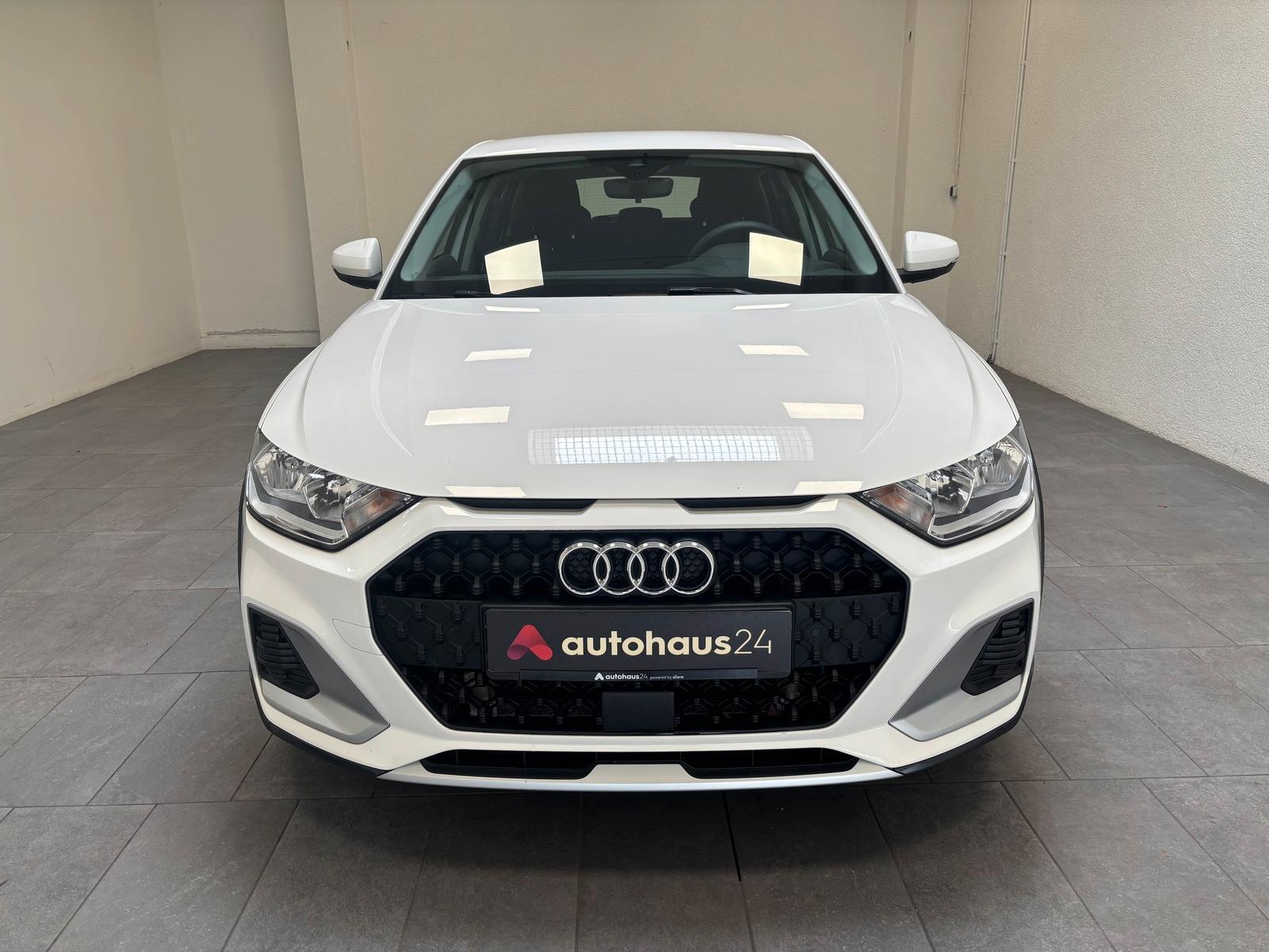 Audi A1 30 citycarver Sitzhzg. PDC Klima USB, миниатюра 2