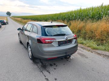 Opel Insignia - 11