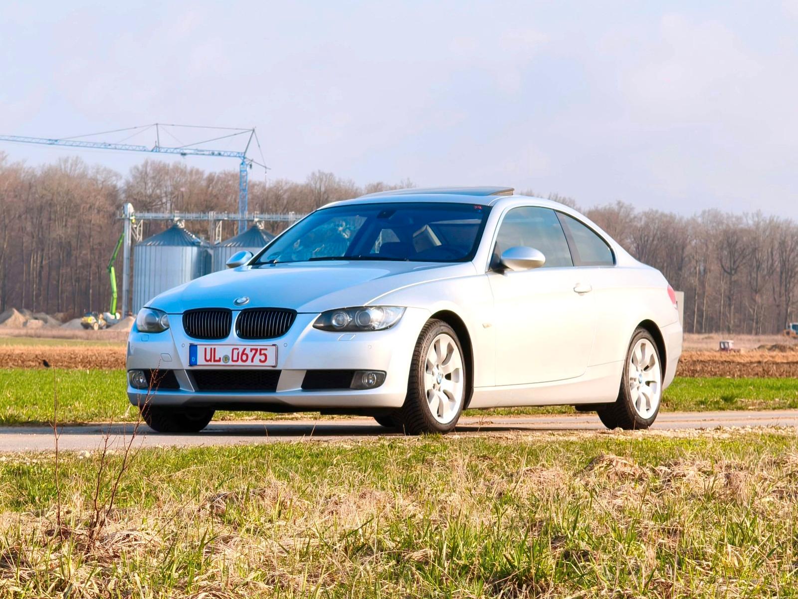 BMW 325i *TÜV NEU* *KD NEU*