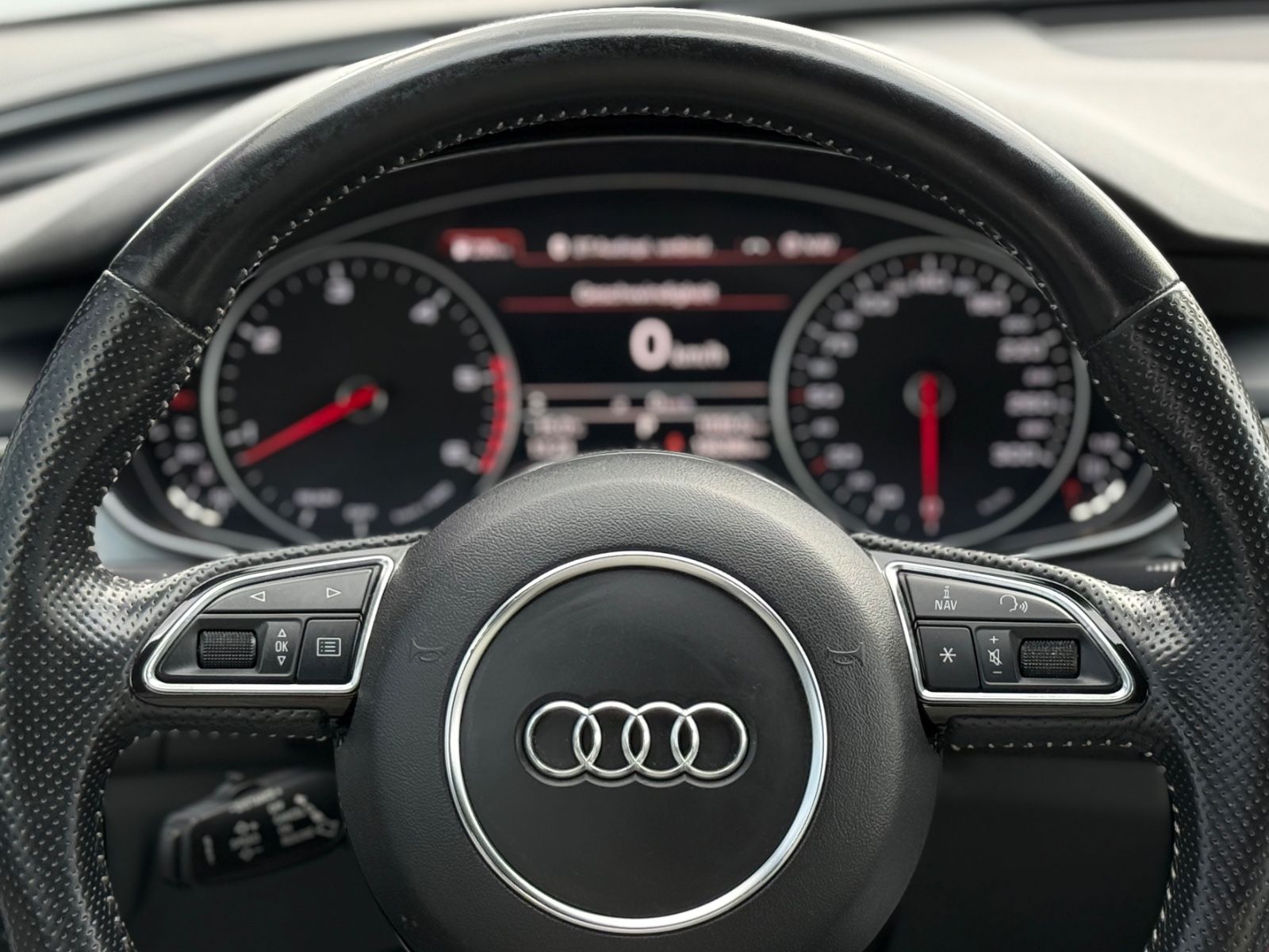 A6 Lim. 3.0 TDI quattro S-Line Plus Navi Bi Xeno