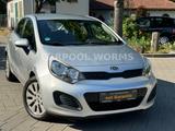 Kia Rio Edition 7 5xTÜRER+MFL+KLIMA+ALU+ALLWETTER - Kia Rio mit Diesel-Antrieb: Limousine