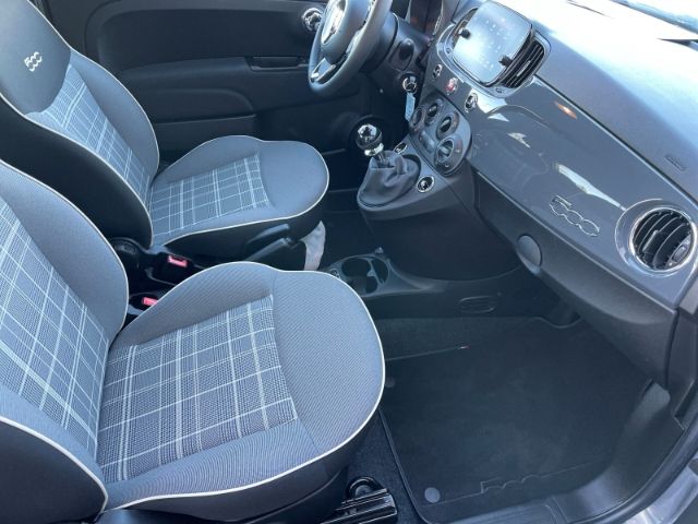 Fahrzeugabbildung Fiat 500 1.0 Mild Hybrid Lounge Tempomat, AppelCarPla