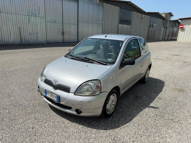 Toyota Yaris 1.3i 16V cat 3 porte GPL