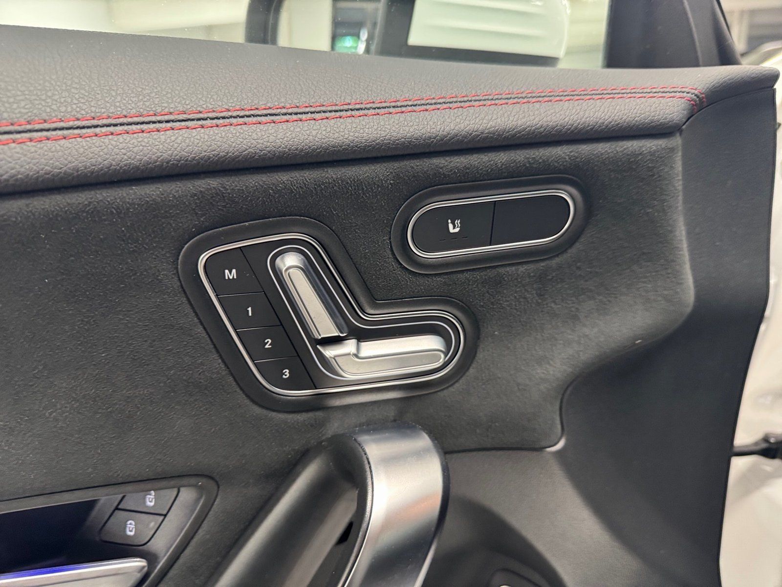 Fahrzeugabbildung Mercedes-Benz CLA 250 e AMG Plus*Pano*HUD*360*Memory*11kW*Totw