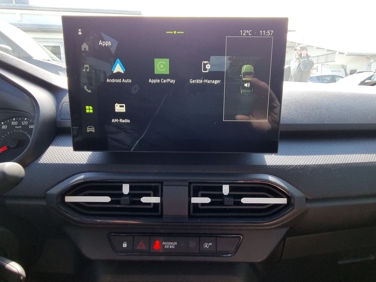 Fahrzeugabbildung Dacia Sandero Essential SCe 65