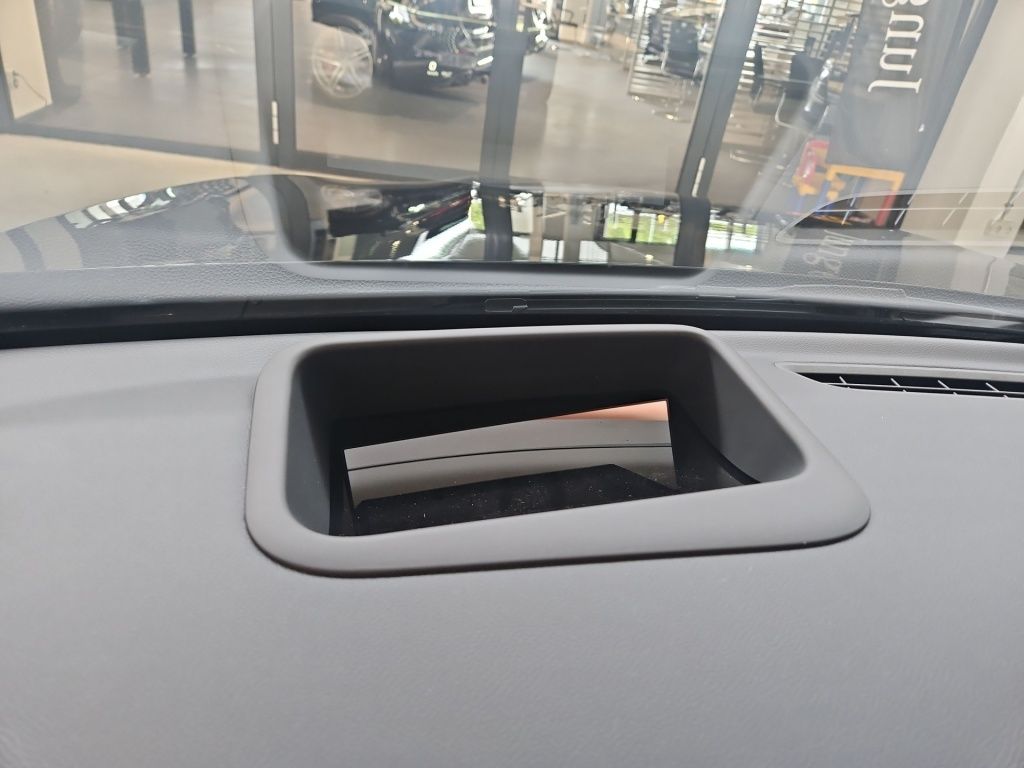 Fahrzeugabbildung Mercedes-Benz CLA 250+ SB Night+Winter+MultiLED+Superscreen+36
