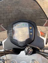 KTM Duke 390, ABS, Sturzbügel, Sportauspuff - KTM 390 DUKE