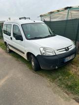 Peugeot Partner Premium 75 Bivalent Premium - Peugeot Partner Premium mit Benzin-Antrieb