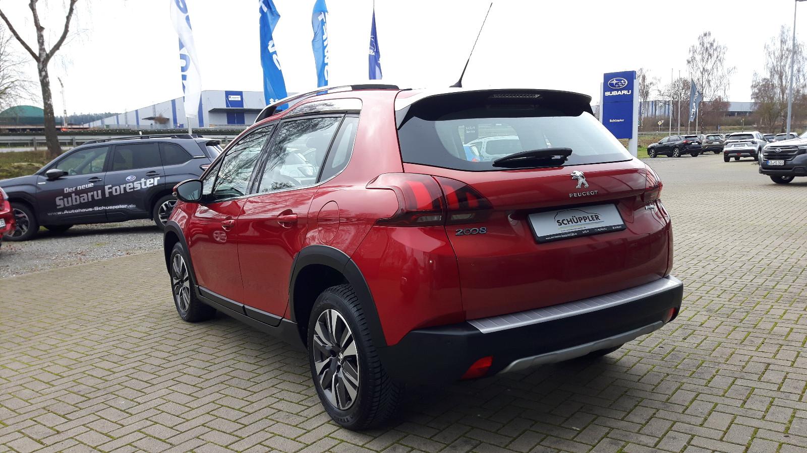 Peugeot 2008 1,2 PureTech 110  Allure