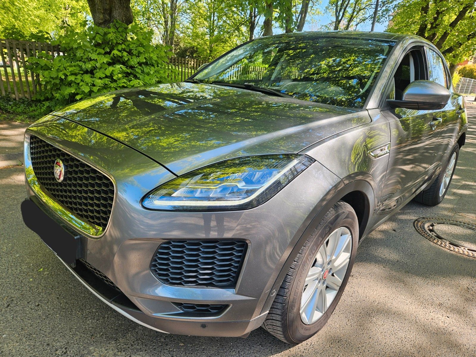 JAGUAR E-Pace