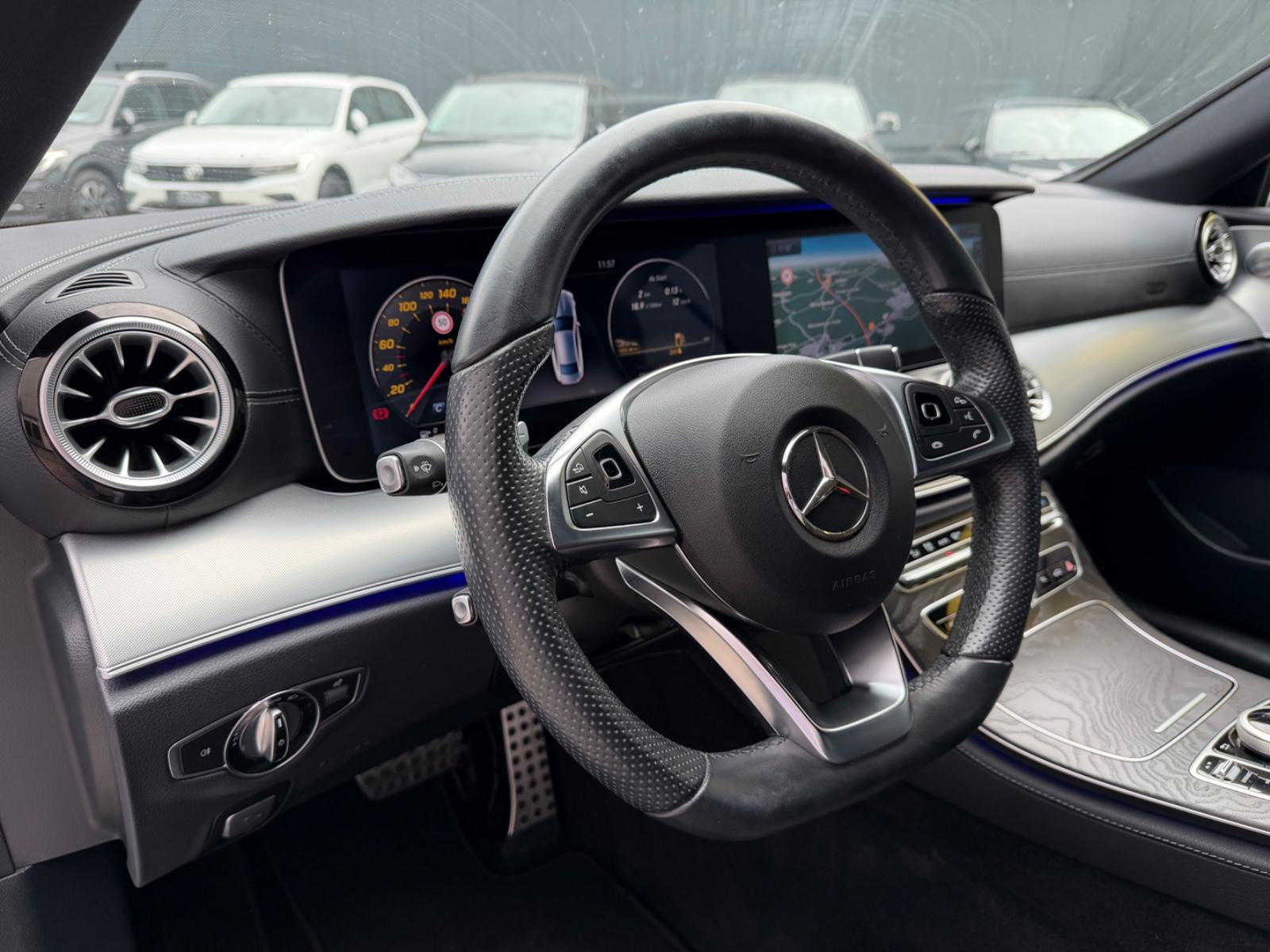 Mercedes-Benz E 200/COUPE/AMG LINE/BURMESTER/DIGITALTACHO/LED