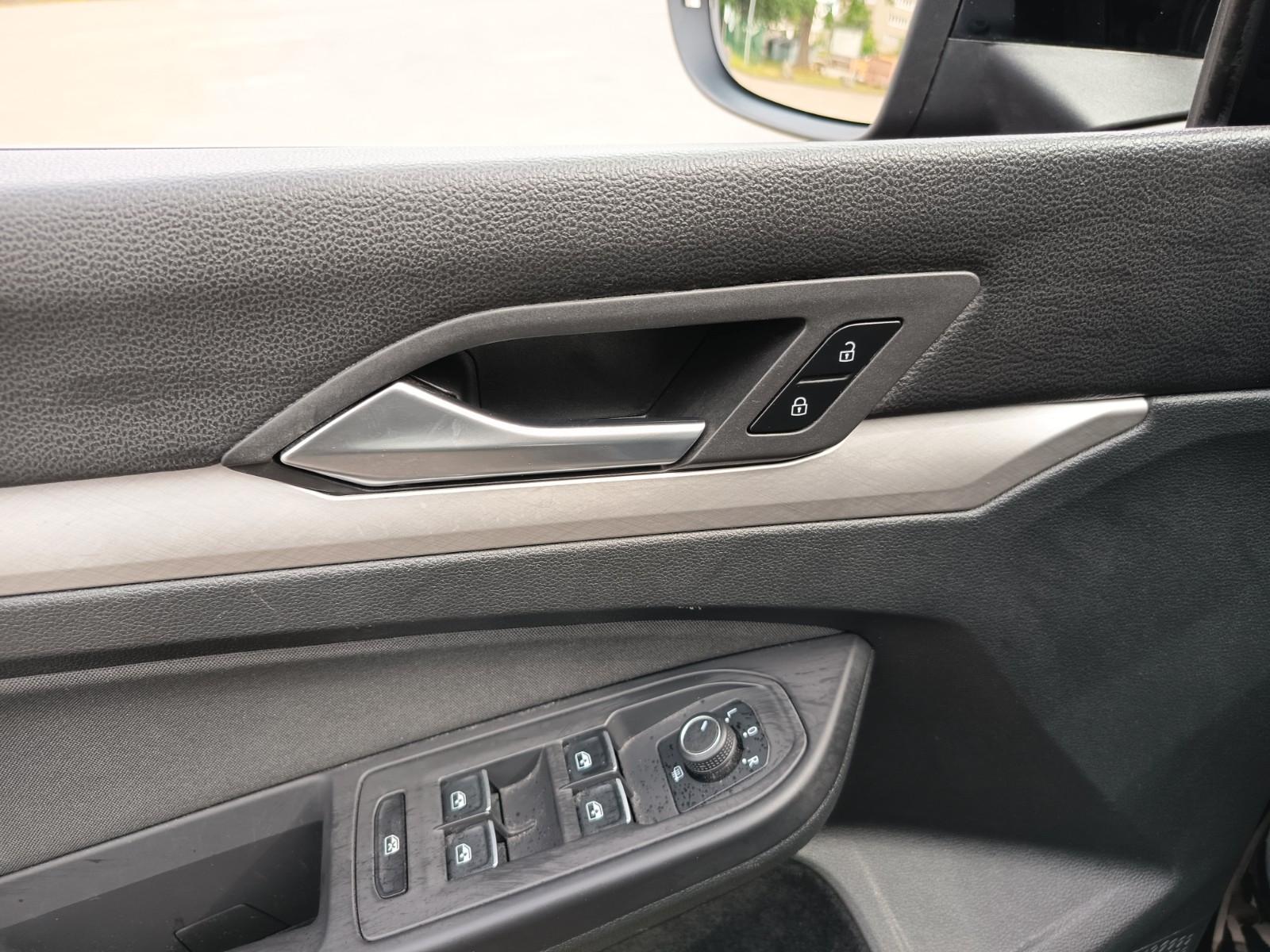 Volkswagen Golf VIII Lim. Life, миниатюра 16