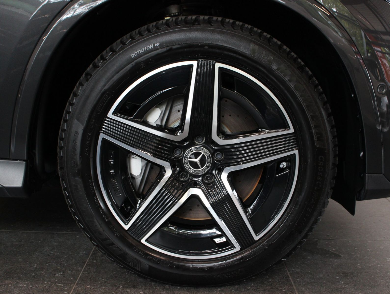 Fahrzeugabbildung Mercedes-Benz GLC 220 d 4Matic Edition AMG Line 1.HAND|5.602KM
