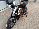 KTM Duke 125 - KTM 125