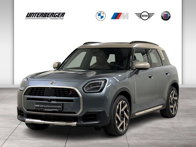 MINI Countryman S ALL4 Favoured Trim XL AHK ACC 360°