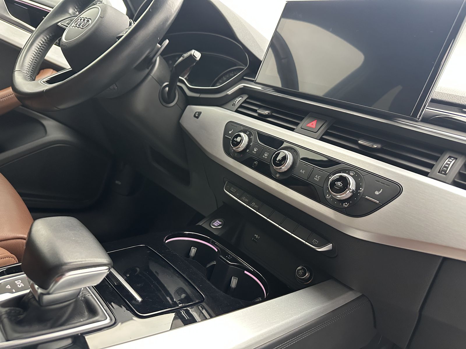 Audi A4 45 TFSI Quattro Edition NAVI-LEDER-SITZH foto 10