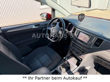 Volkswagen Golf Sportsvan - 12