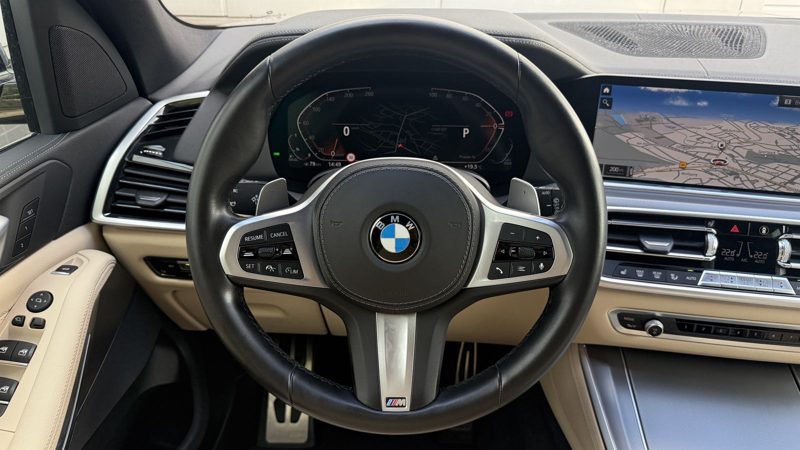 BMW X5 xDrive30d M Sport Laser LC Prof AHK HUD Ka foto 13