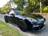 Porsche Panamera 4 E-Hybrid - Black Edition Full Option  - Porsche Panamera mit Hybrid-Antrieb: Edition