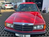 Mercedes-Benz 190E 1,8 einer der letzten aus der Serie,Airbag - Mercedes-Benz 190: 190e