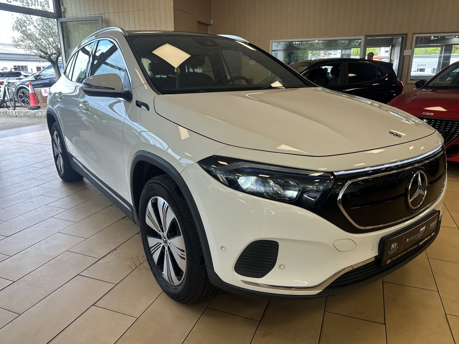 Mercedes-Benz EQA 250 Advanced*Pano*MBUX*CAM*Leder*Navi*SHZ foto 3